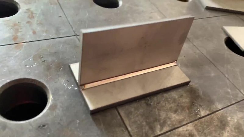 成都激光切割下料机：揭秘价格背后的价值考量